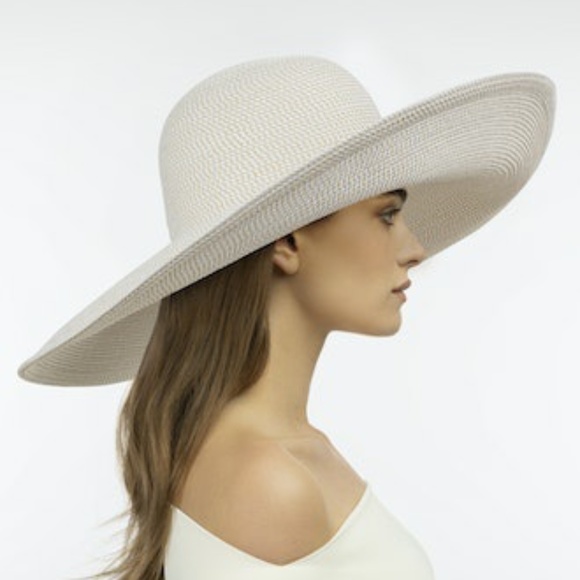 Floppy Beach Travel Hat